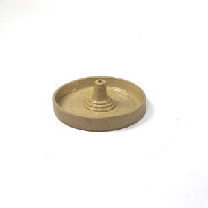 Ringhouder, handgemaakt, klei, wiel gegooid, ringkegel, keramiek, huwelijkscadeau, trouwring Sieradenhouder, keramische kegel voor ring, ringlade