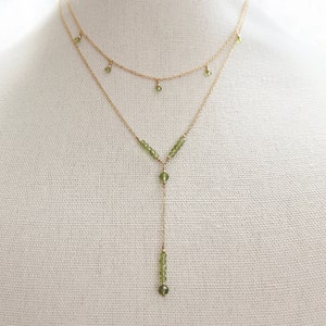 Minimalist PERIDOT LARIAT NECKLACE, minimalist necklace, peridot lariat, handmade layering necklace, handmade jewelry, August birthstone