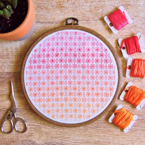 Modern color mindful Blackwork chart | Floral Sunset oval PDF blackwork pattern | Pink orange gradient flower art embroidery | 6 inch hoop