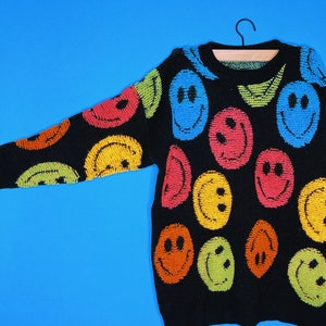 COLORFUL SMILEY FACE Sweater / Fuzzy 