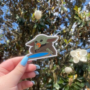 Baby alien (yoda/grogu) sticker