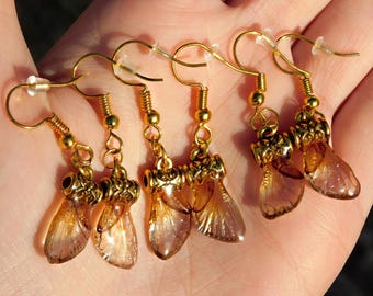 Dainty Cicada Wing Resin Earrings, Golden Cicada Hindwing Insect Jewelry, Oddity Jewelry, Silver Bug Earrings, Unique Nature Lover Gift