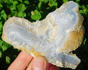 Cristallo di agata di pizzo blu 146g (5,1 once), agata di pizzo blu naturale con cristalli di calcite dogtooth, pietra di calcedonio blu grezzo