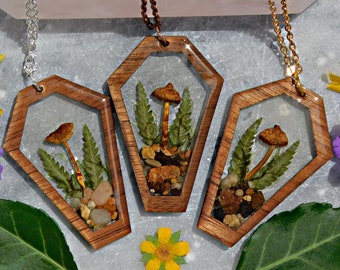 Mushroom coffin necklace, botanical jewelry, elven walnut terrarium pendant, earthy gothic forest fairy necklace, witchy plant lover gift