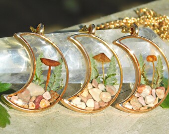 Gold Moon Mushroom Terrarium Necklace, Botanical Fairy Jewelry with Fern Leaves and Moss, Nature Lover Gift