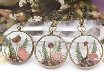 Bronze mushroom necklace moss necklace snail necklace terrarium necklace terrarium jewelry elven jewelry elvish necklace fairycore herbalist