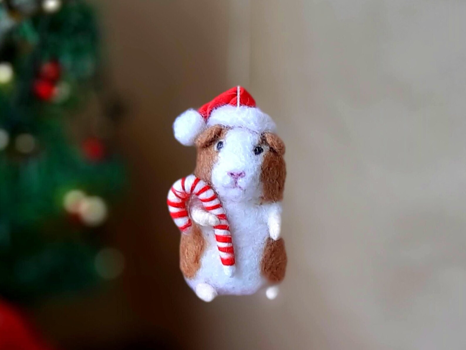Guinea Pig Christmas Ornament 