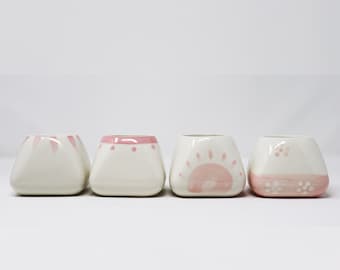 Set de 4 macetas de cerámica de color rosa claro de estilo japonés / macetas de color rosa suave / macetas suculentas / plantadora de cactus / decoración de Sakura / regalos para niñas