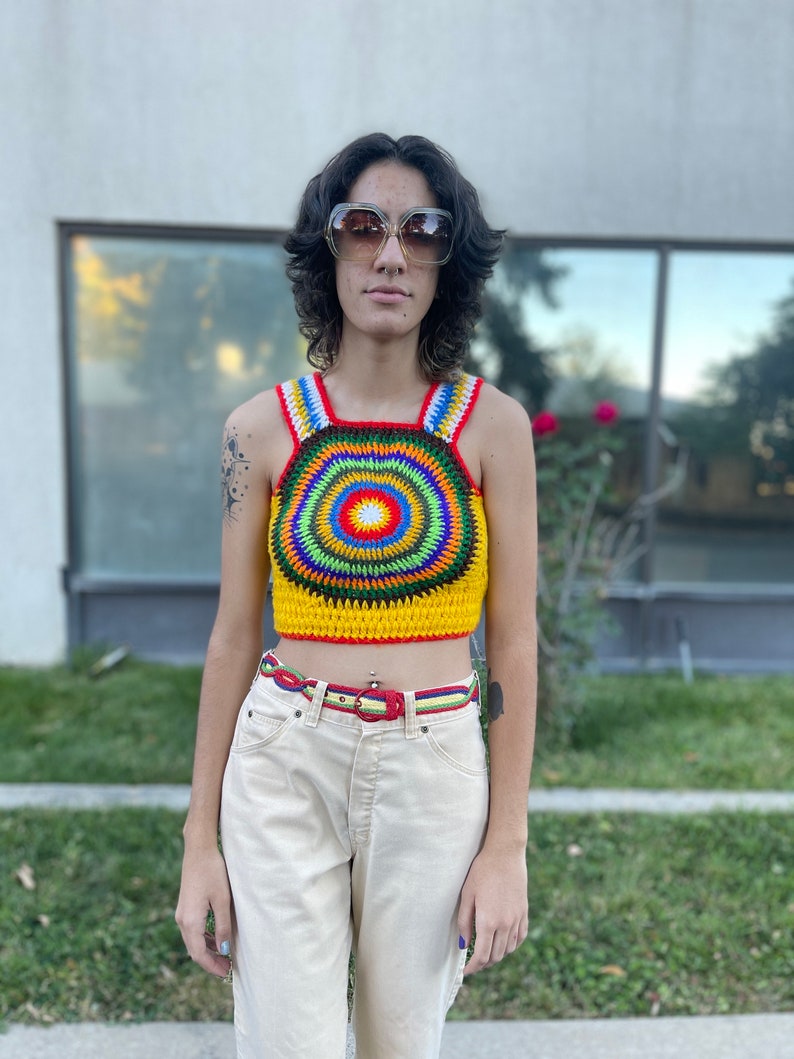 Vintage 1970s psychedelic circle crazy colors hippie sweater vest Lucy in the sky rainbow crazy day glo sweater pullover image 4