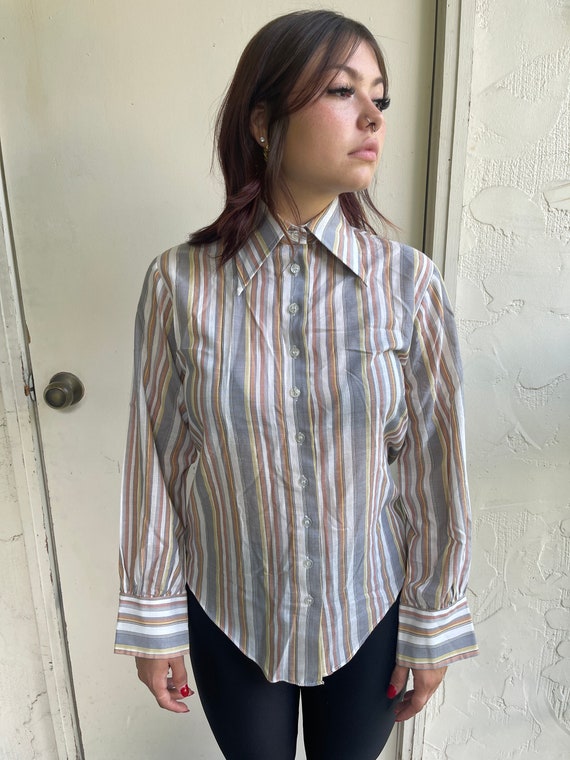 Vintage 1970s dagger collar striped shirt button … - image 4