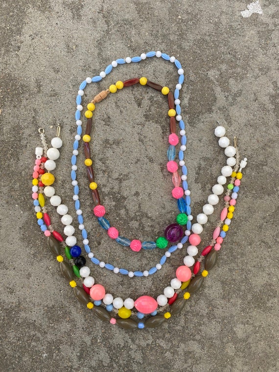 Vintage 1960s Mod Pop Art Colorful Plastic Mardi Gras Beads - Etsy