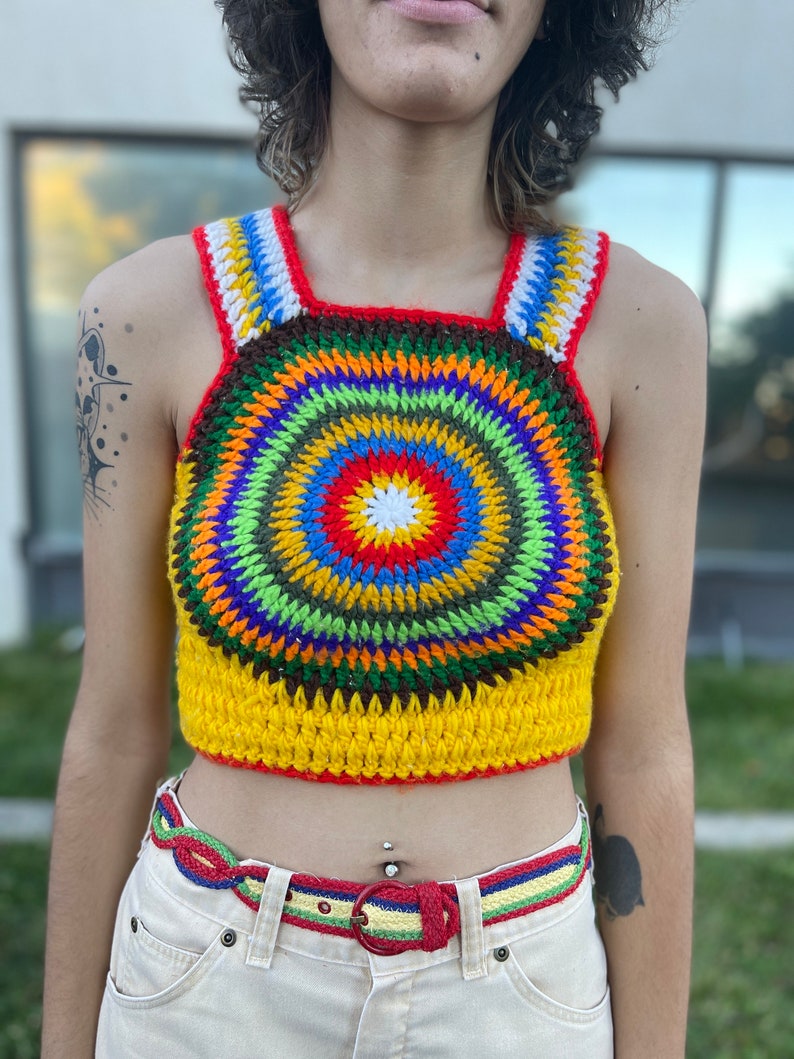 Vintage 1970s psychedelic circle crazy colors hippie sweater vest Lucy in the sky rainbow crazy day glo sweater pullover image 3