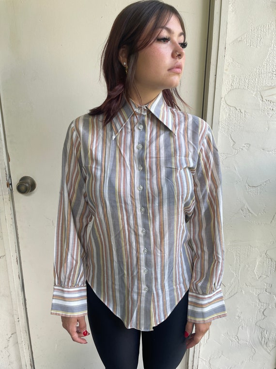 Vintage 1970s dagger collar striped shirt button … - image 2
