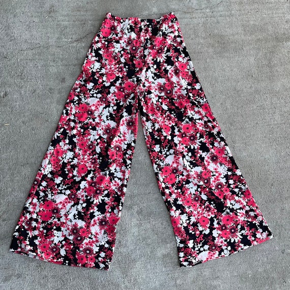 Vintage 1970s bell bottoms elephant bells floral … - image 2