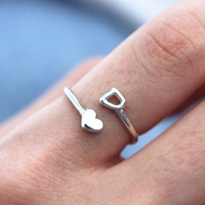 Sterling silver initial ring,Dainty Letter ring,custom name ring,silver heart ring,love jewelry,midi ring,gift idea for her