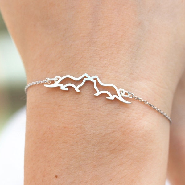 silver kissing Sea Otters bracelet,Lover otter bracelet,925 Silver Otter bracelet,his and her jewelry,Gift for Her,Mother Daughter jewelry