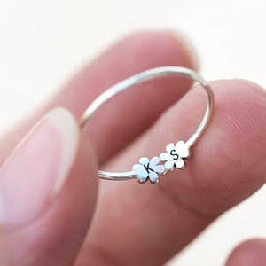 925 Silber Daisy Ring,Personalisierter Namensring,Personalisierter Namensring,Personalisierter Ring,Blume Ring,Buchstabe Ring