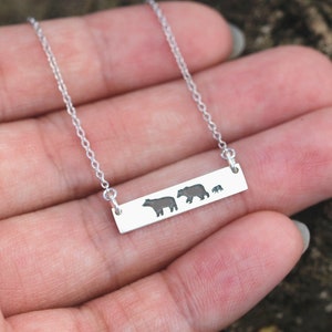 Personalized Family bear necklace,Custom silver bear necklace,sterling silver animal bar necklace,gift for new mom,birthday jewelry,gift