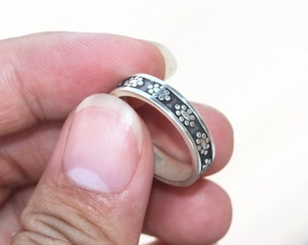 Sterling Silver Sunflower Band Ring: Stacking Jewelry