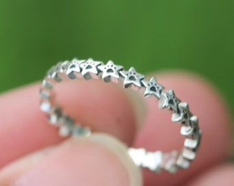 Sterling Silver Animal Paw & Star Ring: Dainty 925 Jewelry