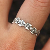 Daisy Rings - Etsy