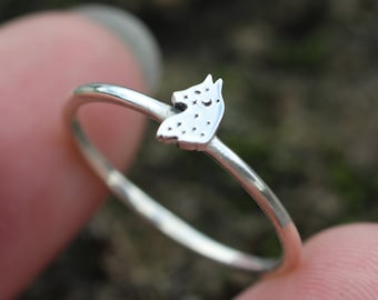 Sterling Silver Wolf Head Ring: Dainty Night Wolf Jewelry