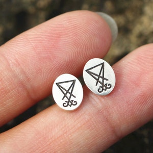 silver Lucifer sigil earrings,Seal of Satan stud earrings,satanic talisman jewelry,magic amulet earrings,sorcery,Black Metal music jewelry