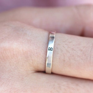 Anel inicial personalizado de prata 925, anel de faixa fina de prata, anel de carta, anel de nome, joia inicial, anel inicial delicado