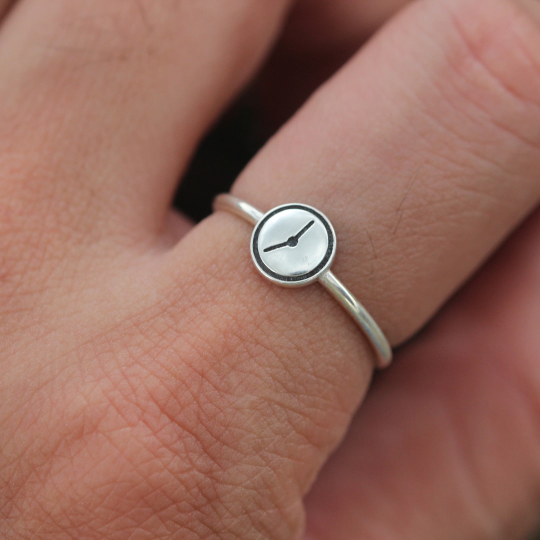 Custom 925 Silver Clock Ring: Personalized Time Jewelry - Etsy