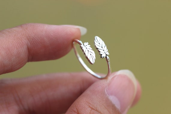 Adjustable leaf best sale ring