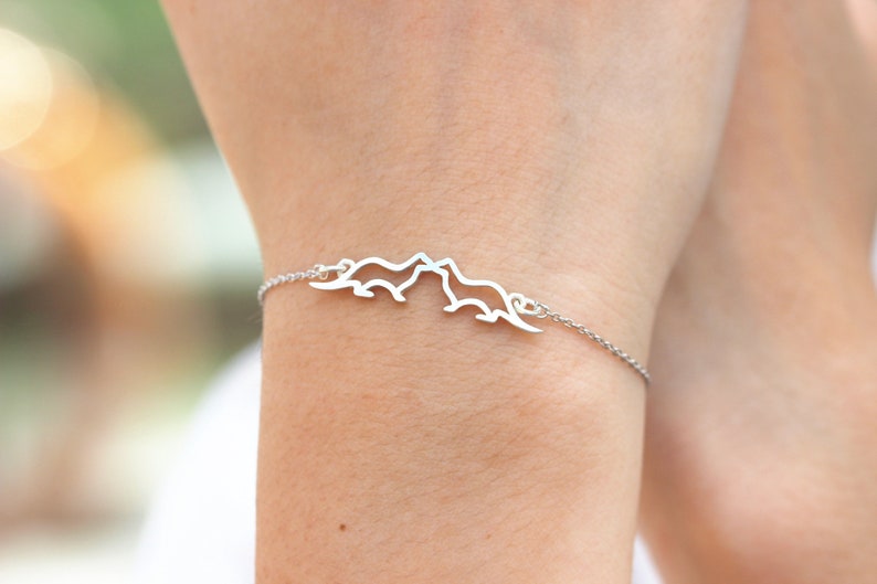 sea otter bracelet