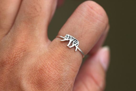 Sterling Silver Wolf Ring: Dainty Animal Jewelry