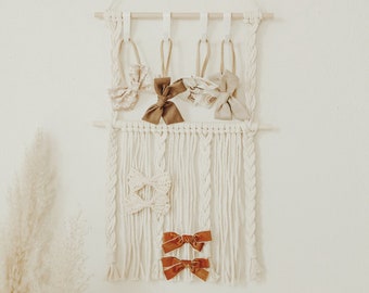 Custom macramé headband & bow holder/ Boho bow organizer/ Bow holder/ Nursery wall decor/ Baby shower gift/ Baby must have