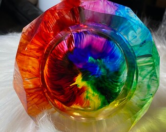 Unique Gift Rainbow Handmade Resin Teardrop Ashtray Pride Ashtray Candle Holder Ring Dish Beautiful Rainbow Soap Dish