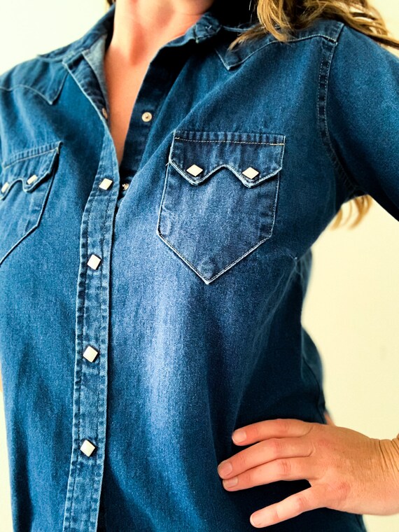 Women's Classic Stonewashed Denim Western Shirt