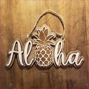 ALOHA Wooden Hanging Sign Pineapple