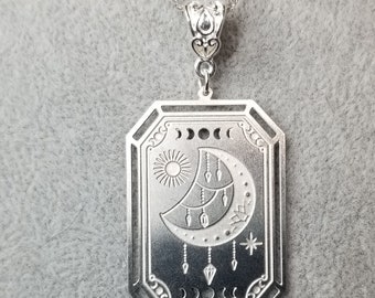 Tarot Pendant, Gothic Jewelry, Wiccan Jewelry, Witchy Pendant, Witch Necklace, Luna, Moon Pendant, Gothic Necklace, Pagan Jewelry