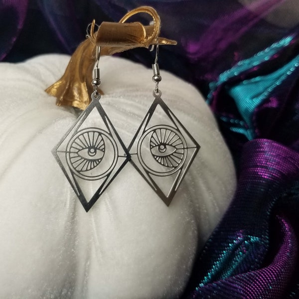 All Seeing Eye, Witchy Earrings, Witch Jewelry, Gothic Jewelry, Gothic Earrings, Moon Earrings, Evil Eye, Eye In The Sky