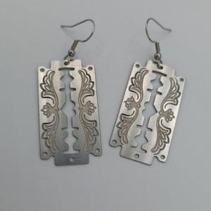 Razor Blade Earrings, Razor Earrings, Gothic Jewelry, Gothic Earrings, Punk Jewelry, Punk Earrings