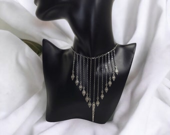 Viking Jewelry, Shieldmaiden Jewelry, Warrior Necklace, Gothic Jewelry, Valkyrie Necklace, Shield Maiden, Pagan Necklace