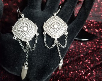 Pendientes de daga de doncella escudera, joyería gótica pagana vikinga