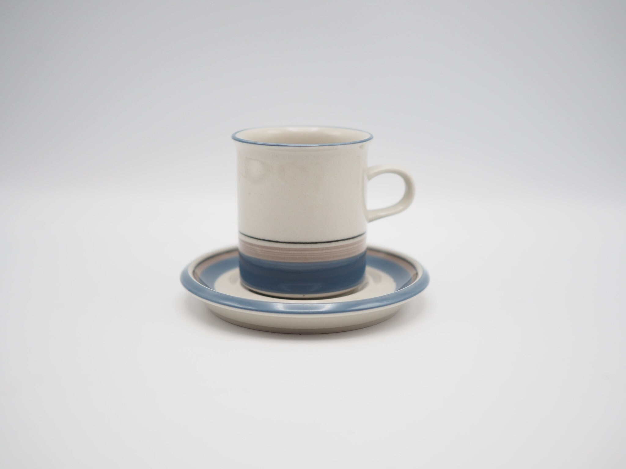 Arabia Uhtua Tea Cup with Saucer Arabia Uhtua Tea Cup with Saucer
