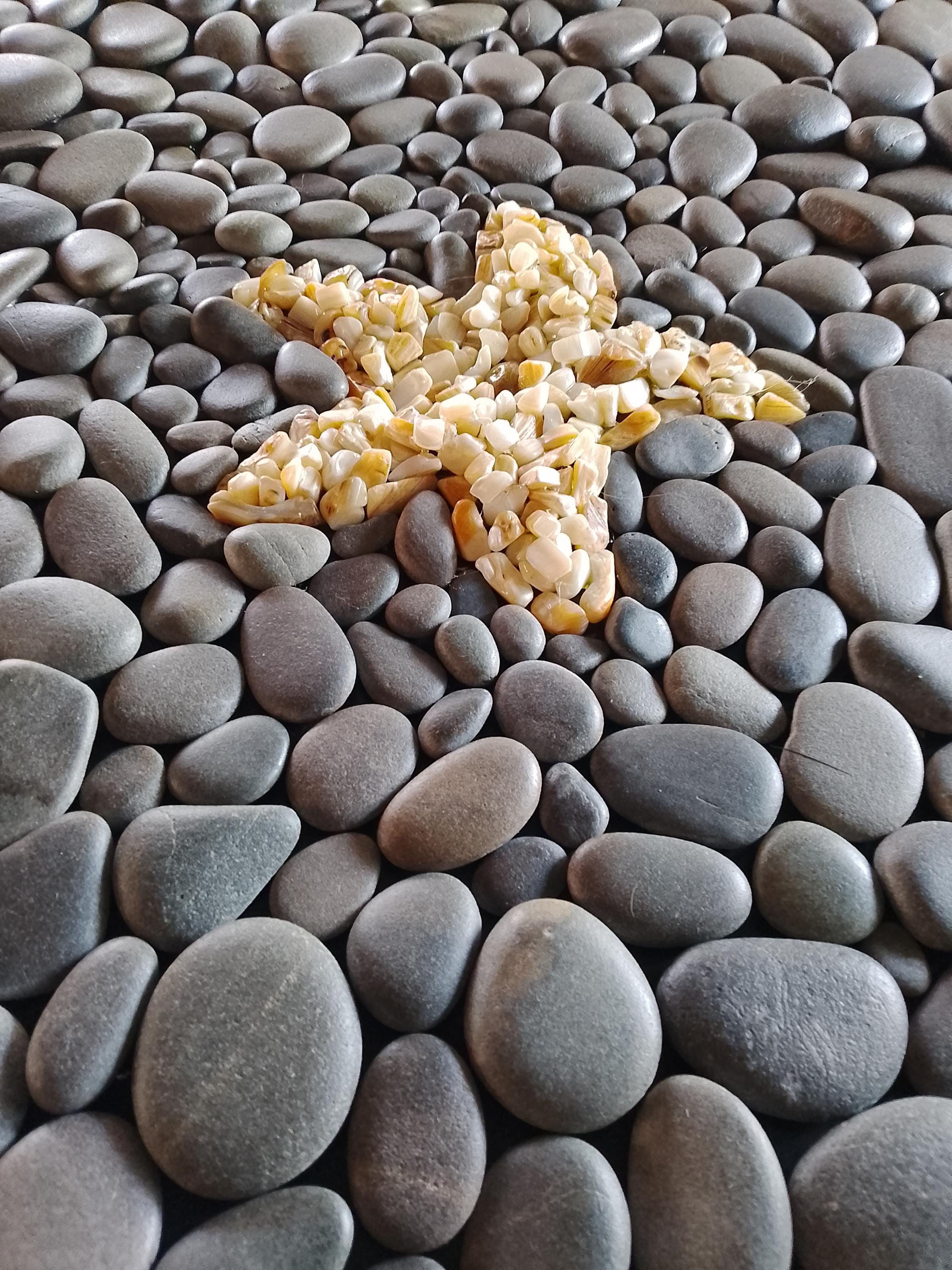 Stone Mat With Starfish | Handmade 24x16 | Crushed Seashell
