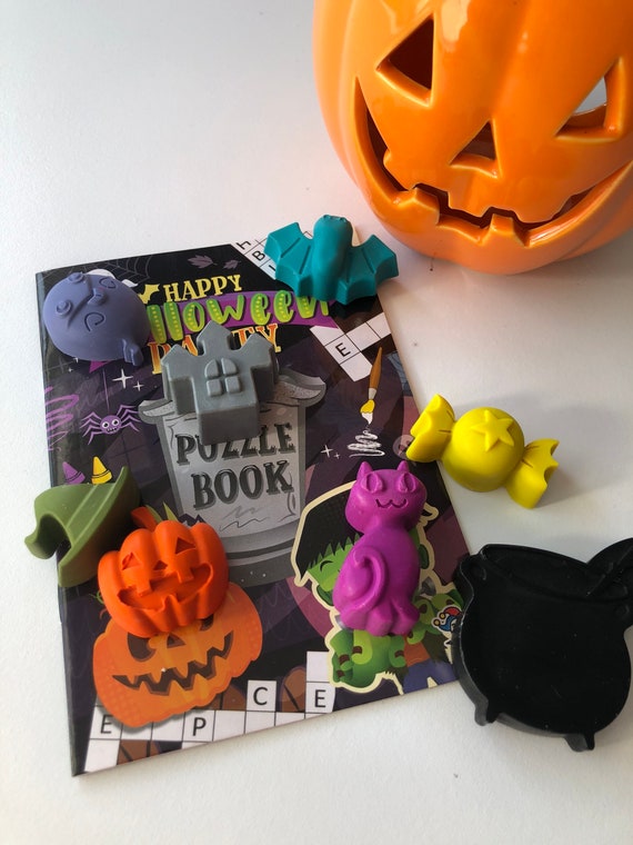 Halloween Crayon Bags, Halloween Party Bags, Party Crayon Bags, Party Favours, Party Bag Fillers, Kids Party Bags, Trick Or Treat Bags,