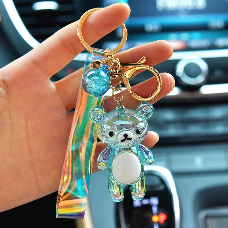 moving liquid keychain
