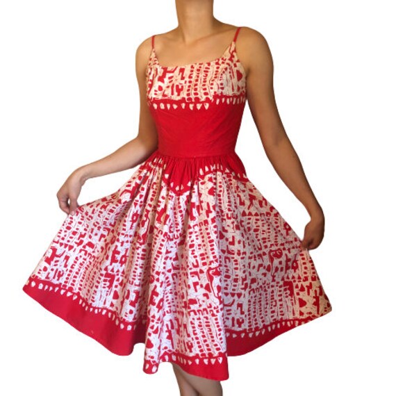 Vintage 50s Kamehameha Novelty Hawaiian Print Sund