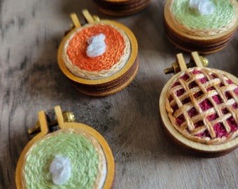 Berry Pie Embroidery - Etsy Berry Pie Embroidery - Etsy