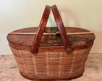 稀少　hawkeye picnic basket Burlington Basket Co. Hawkeye America's Finest Picnic Basket