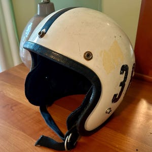 Vintage Bell Motorcycle Helmet, Bell 500 Motorcycle Helmet, 1960's  Motorcycle Helmet, White Motorcycle Helmet, Vintage Motorsport, Mancave -  Etsy