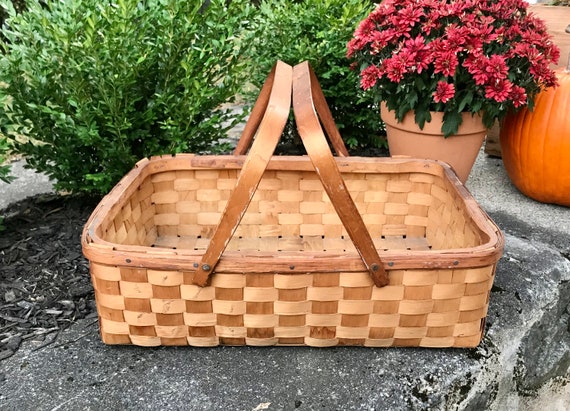 Vintage Picnic Basket, Wicker Basket, Wicker Baske